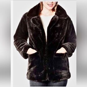 Democracy‎ Black Coats, Jackets Women Black Faux Fur Sz 1X NWT
